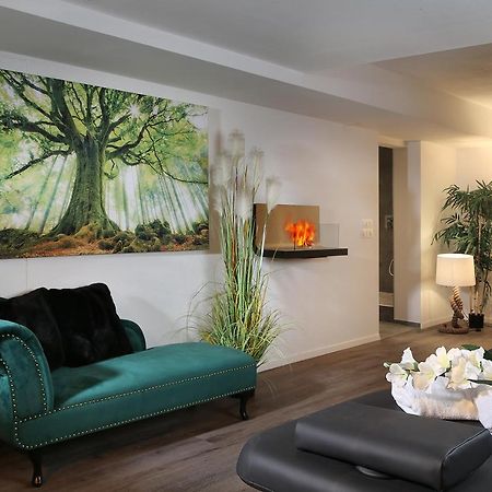 Private Spa Lux With Whirlpool And Sauna In Zurique Exterior foto
