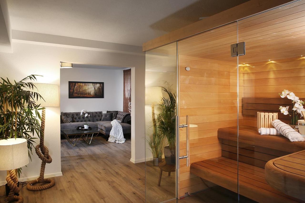 Private Spa Lux With Whirlpool And Sauna In Zurique Exterior foto